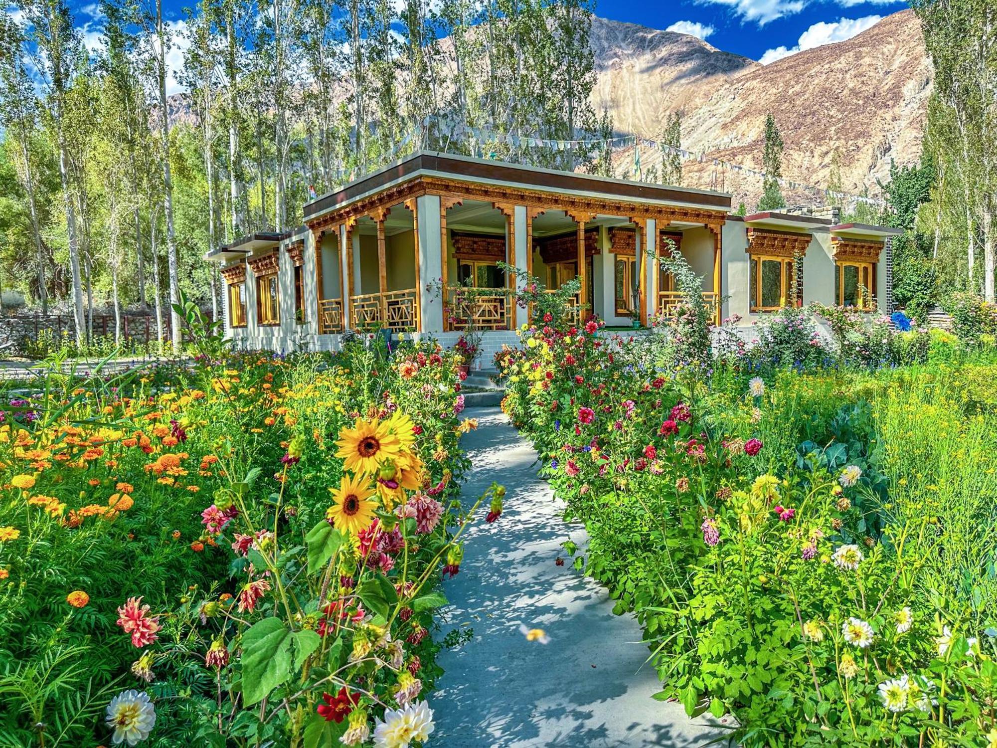 De Khama Hotel Nubra Exterior foto