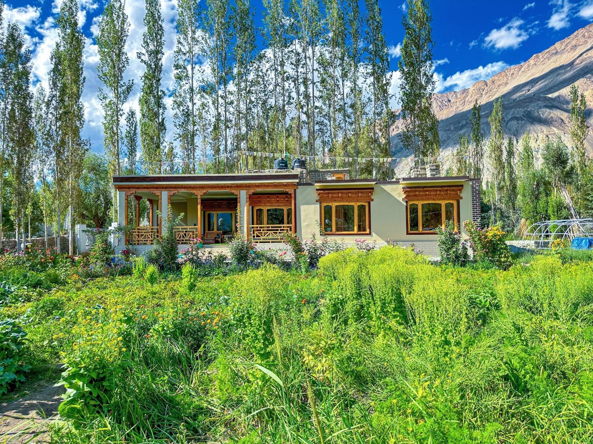 De Khama Hotel Nubra Exterior foto